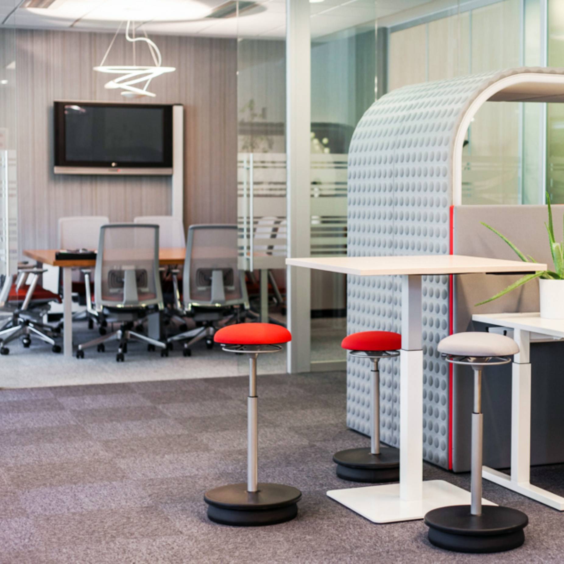 COMFORTO-1 by Haworth 09